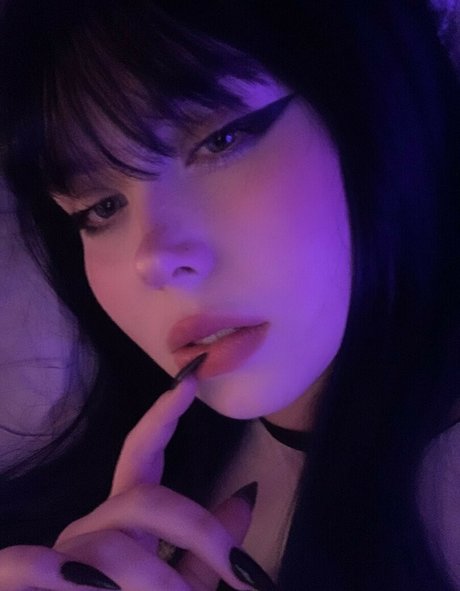 Photo nue de fuite OnlyFans de Sinnnsro