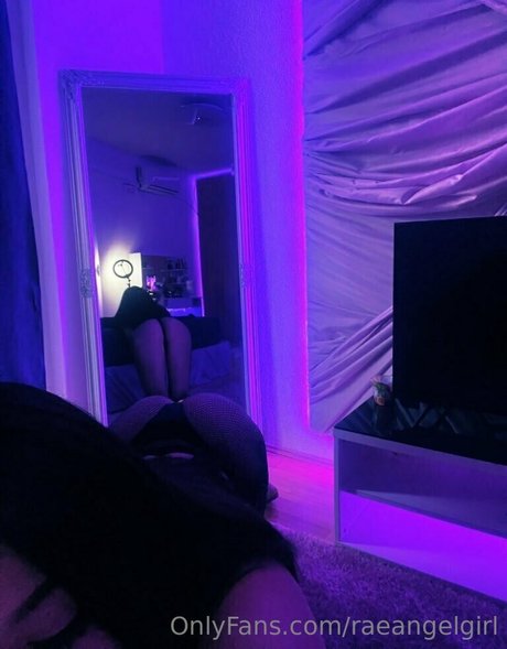 Photo nue de fuite OnlyFans de Raeangelgirl