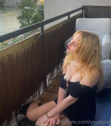 Photo nue de fuite OnlyFans de Yourene