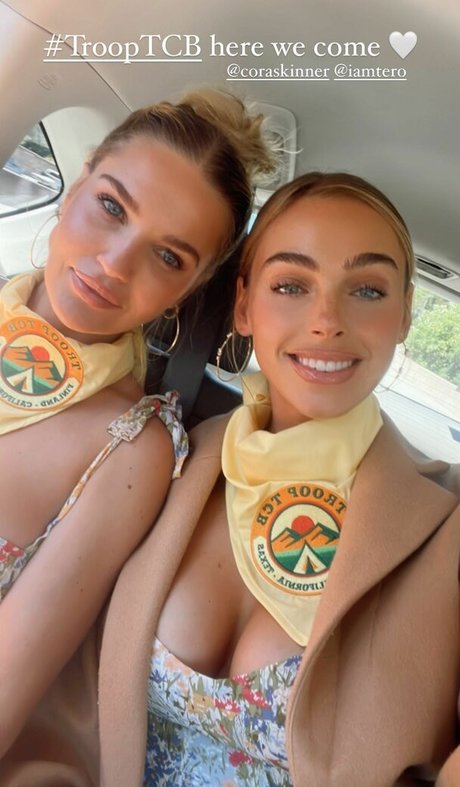Photo nue de fuite OnlyFans de Elizabeth Turner
