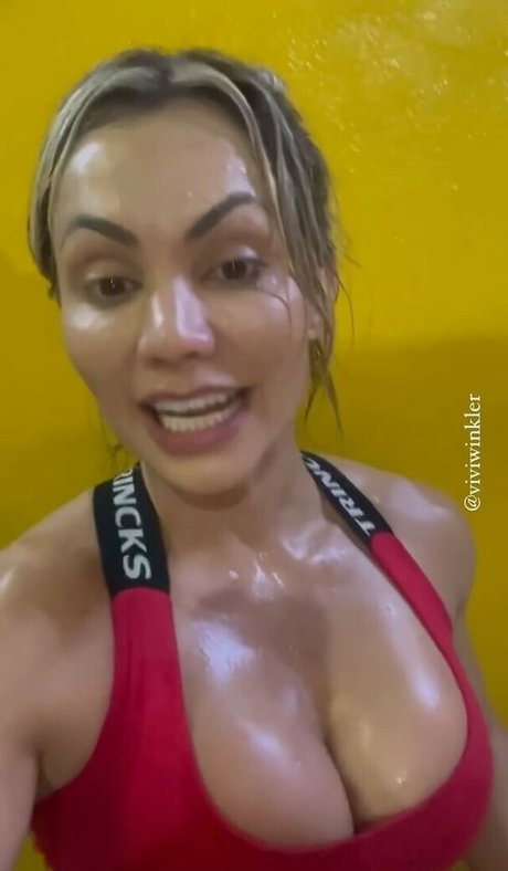 Photo nue de fuite OnlyFans de Vivi Winkler