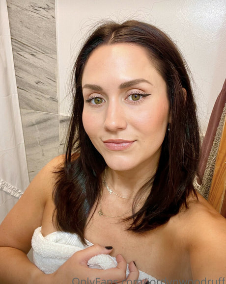 Jordyn Woodruff