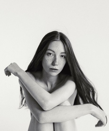 Photo nue de fuite OnlyFans de Ulyana Lupin