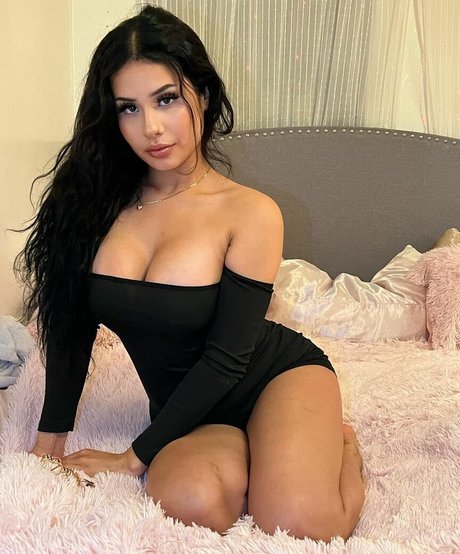Photo nue de fuite OnlyFans de Xostarluv