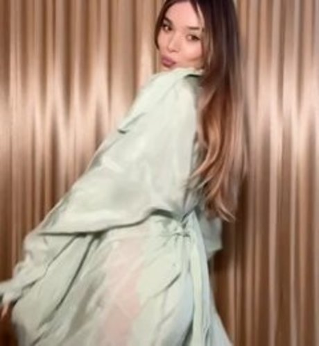 Hailee Steinfeld