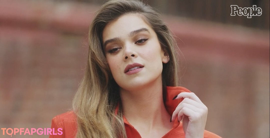 Photo nue de fuite OnlyFans de Hailee Steinfeld #1038
