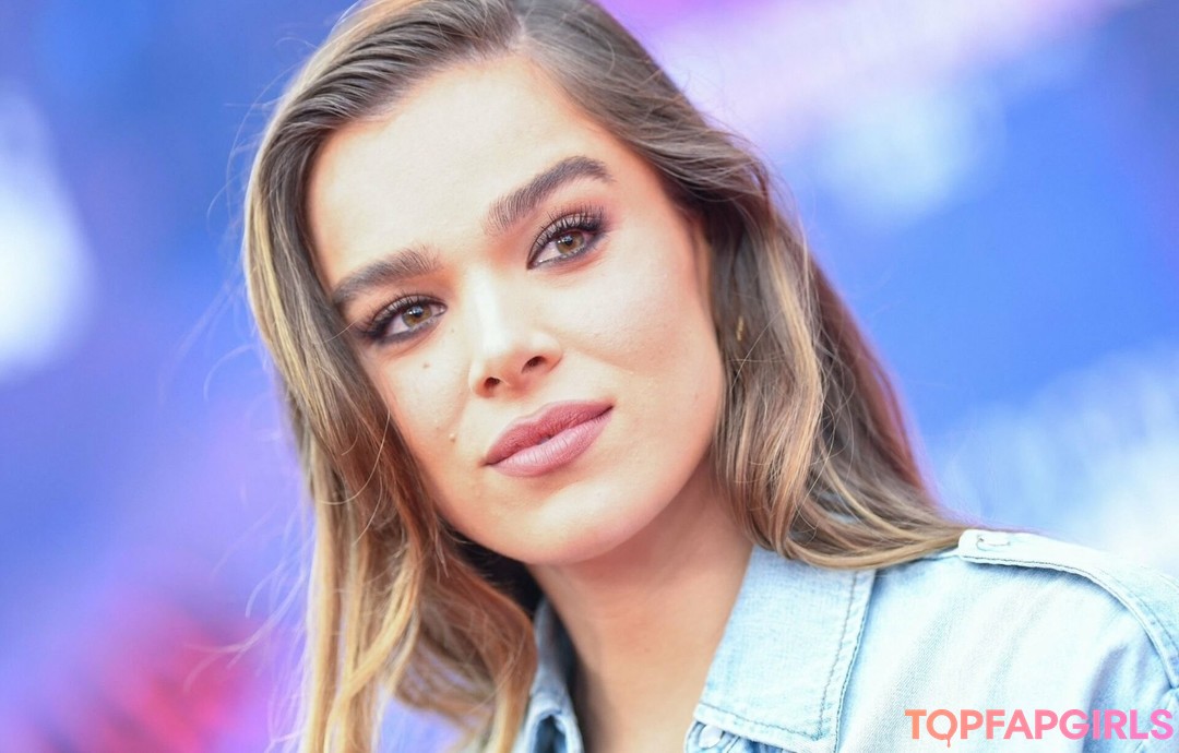 Photo nue de fuite OnlyFans de Hailee Steinfeld #1137