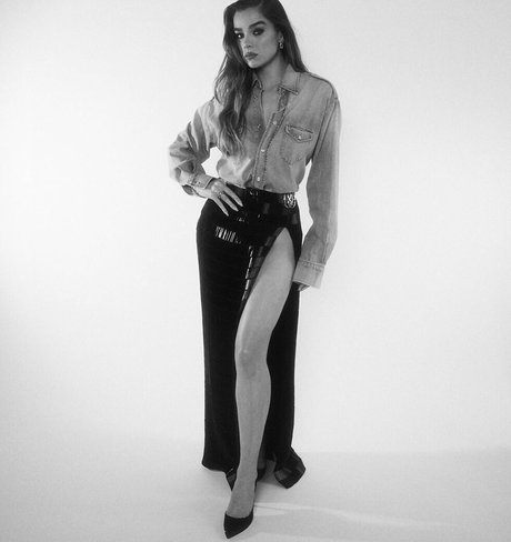 Hailee Steinfeld