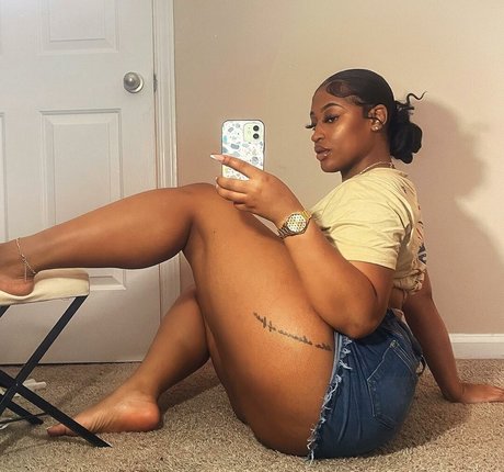 Photo nue de fuite OnlyFans de Muva Dior