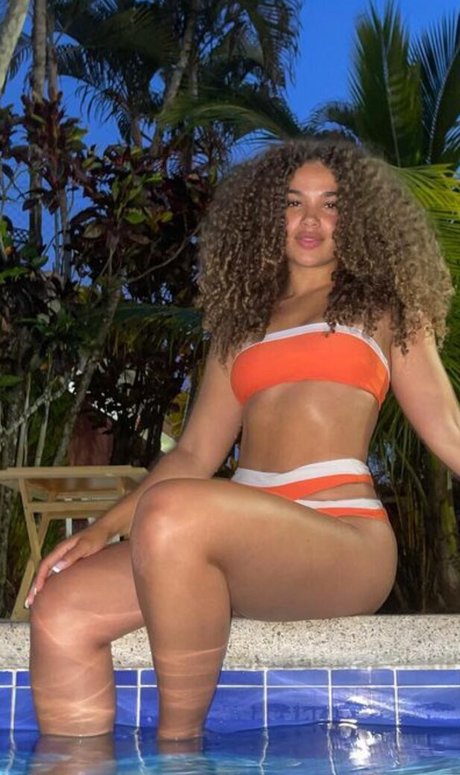 Photo nue de fuite OnlyFans de Herbalife Girls
