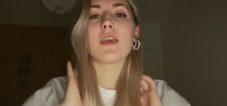 Photo nue de fuite OnlyFans de Asmr Shortbread