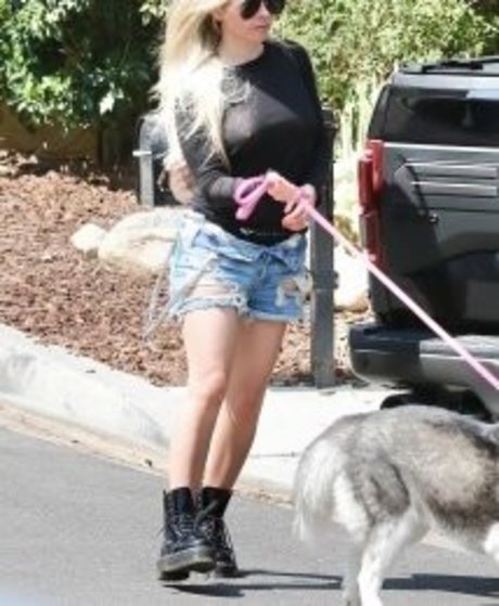 Avril Lavigne