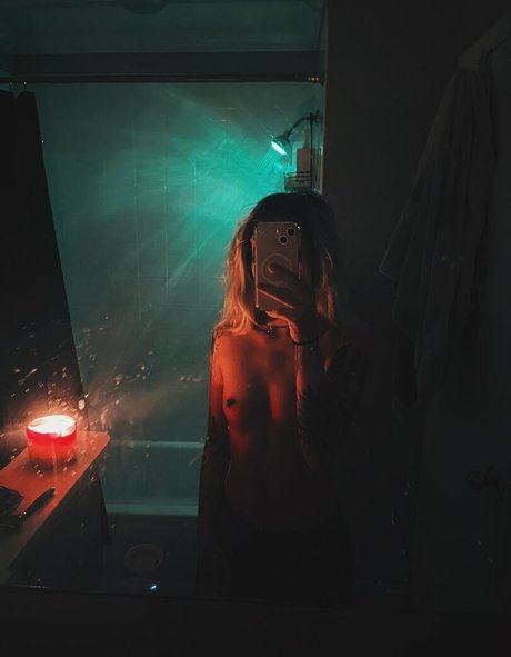 Photo nue de fuite OnlyFans de Budweiserbreath
