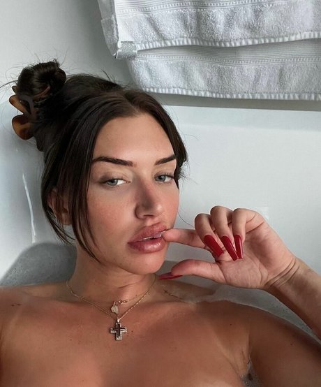 Photo nue de fuite OnlyFans de Anastasia Karanikolaou