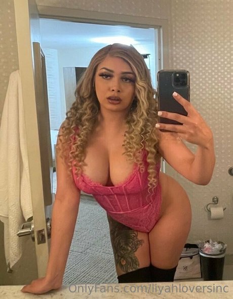 Photo nue de fuite OnlyFans de Liyahloversinc