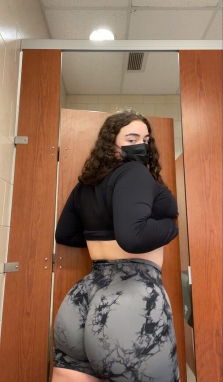 Photo nue de fuite OnlyFans de Laurajo
