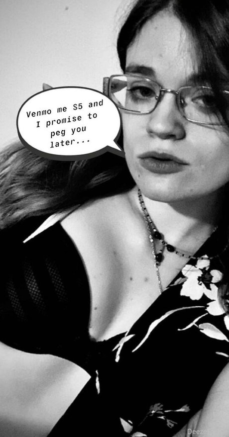 Photo nue de fuite OnlyFans de Deezefreeze