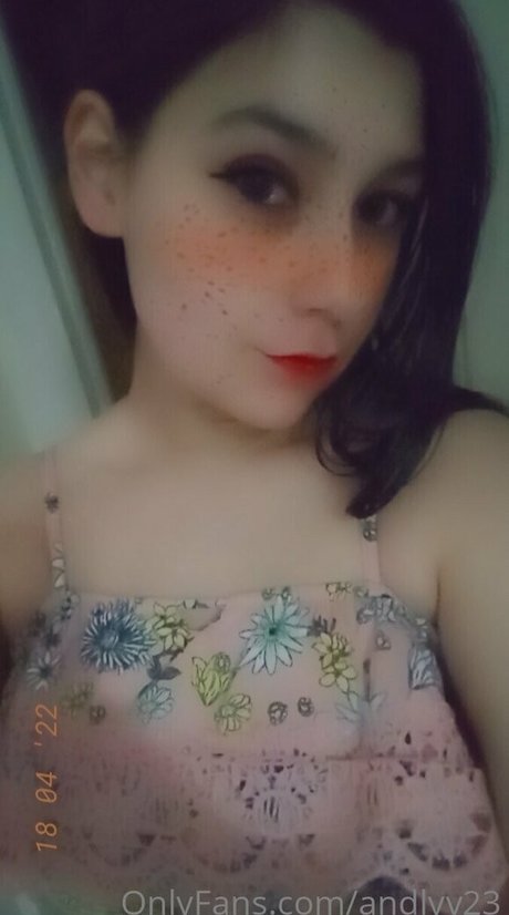 Photo nue de fuite OnlyFans de Andlyfree
