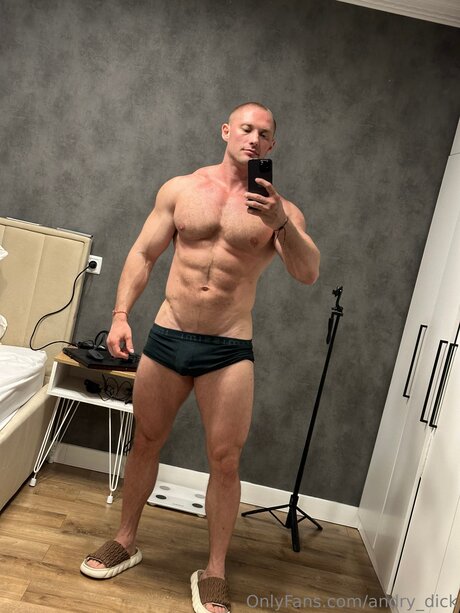 Photo nue de fuite OnlyFans de Andry Dick