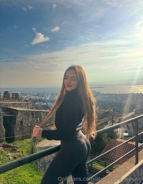 Photo nue de fuite OnlyFans de Alexandra Wayne