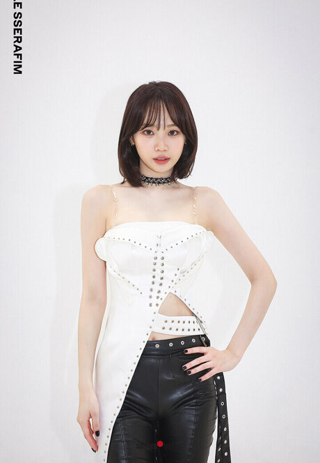 Kim Chaewon