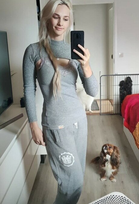 Photo nue de fuite OnlyFans de Amyzzin