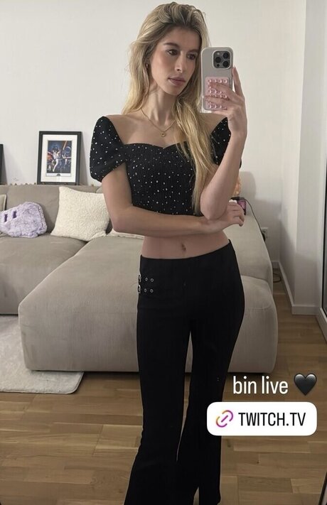 Photo nue de fuite OnlyFans de Quitelola