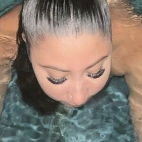 Photo nue de fuite OnlyFans de Jennyfer Hernandez