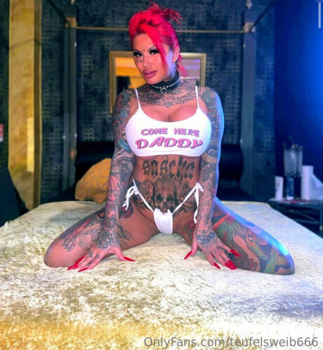 Photo nue de fuite OnlyFans de Catherine Teufelsweib