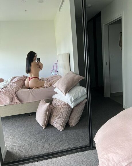 Photo nue de fuite OnlyFans de Izzy Davies
