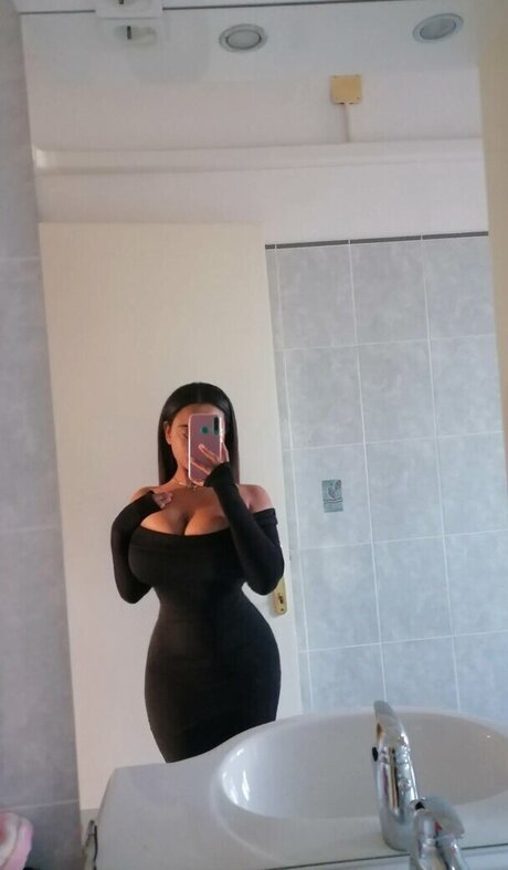 Photo nue de fuite OnlyFans de Mery Gatti