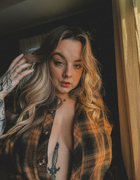 Goldenhourgal
