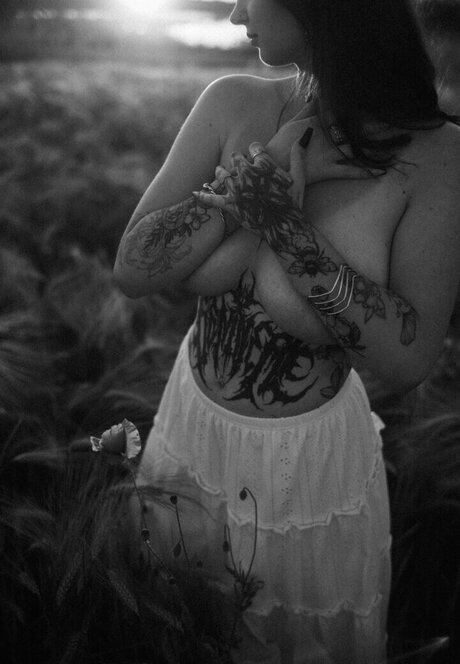 Photo nue de fuite OnlyFans de Kirajulie