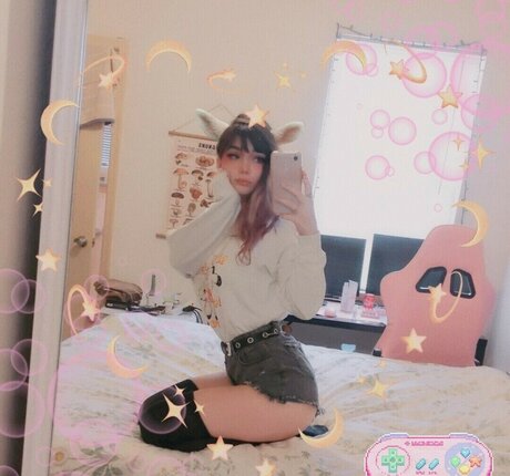 Photo nue de fuite OnlyFans de Faedoll0