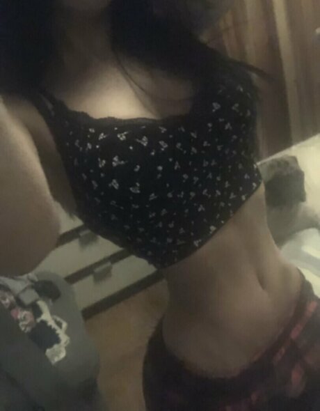 Photo nue de fuite OnlyFans de Ilyyuumi