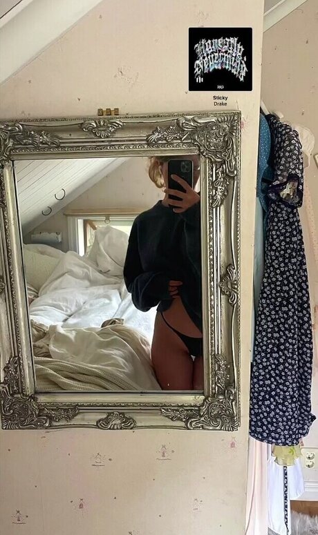 Photo nue de fuite OnlyFans de Emma Schnborn