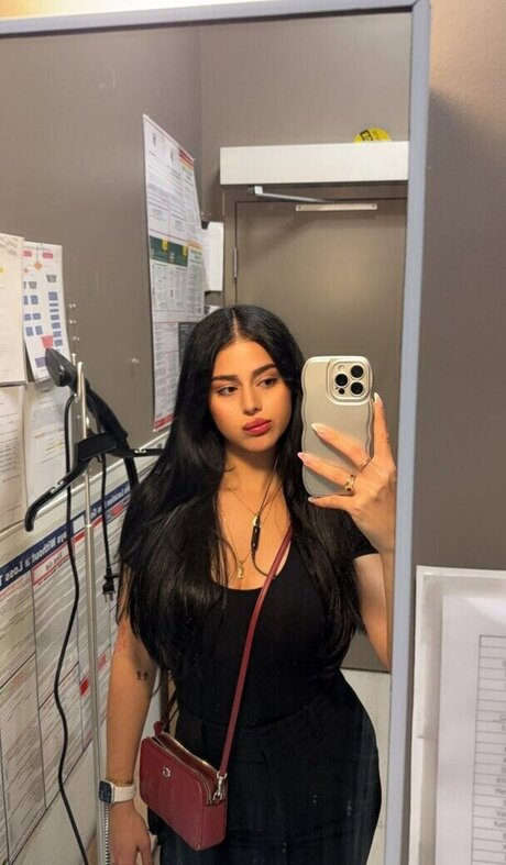 Photo nue de fuite OnlyFans de Vrosess