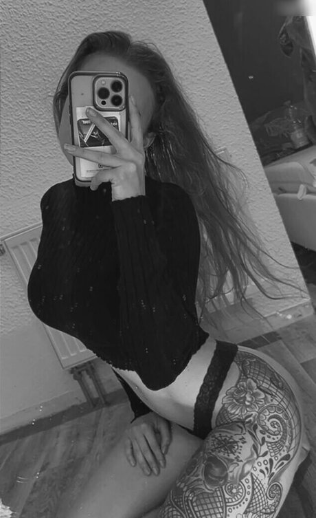 Photo nue de fuite OnlyFans de Deleonii