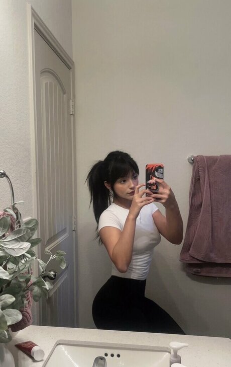 Photo nue de fuite OnlyFans de Unfeelu