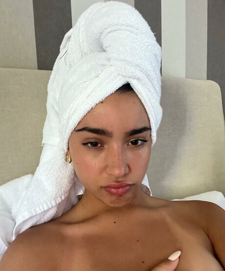 Photo nue de fuite OnlyFans de Yasmin Barbieri