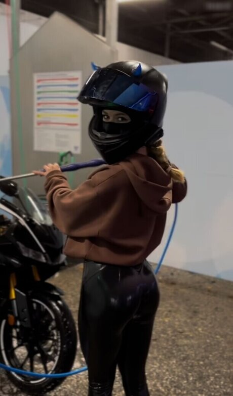 Xh.elen.ax2 / Helena