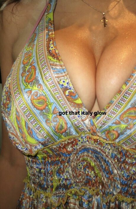Photo nue de fuite OnlyFans de Madeline Smith