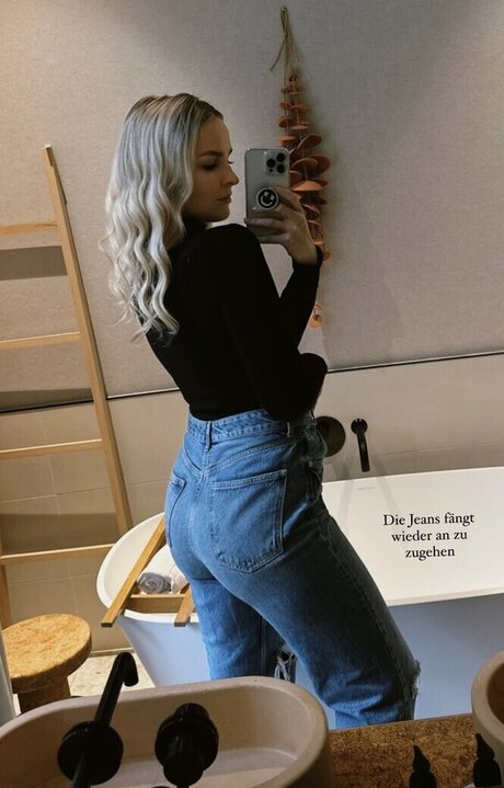Jana Riva