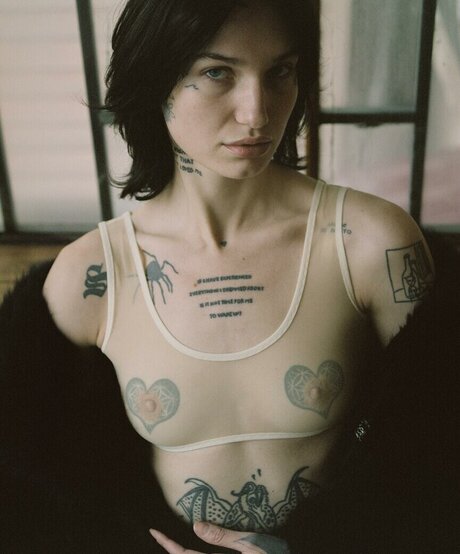Photo nue de fuite OnlyFans de Ameliarrose Lilymilso Missmilso