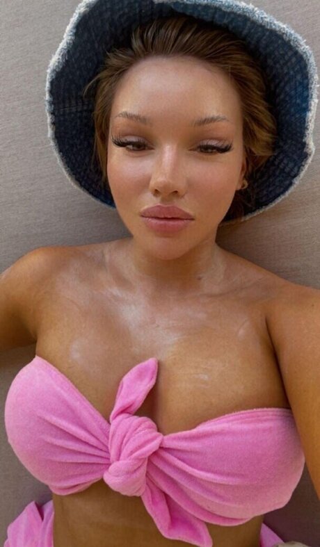 Shirin David