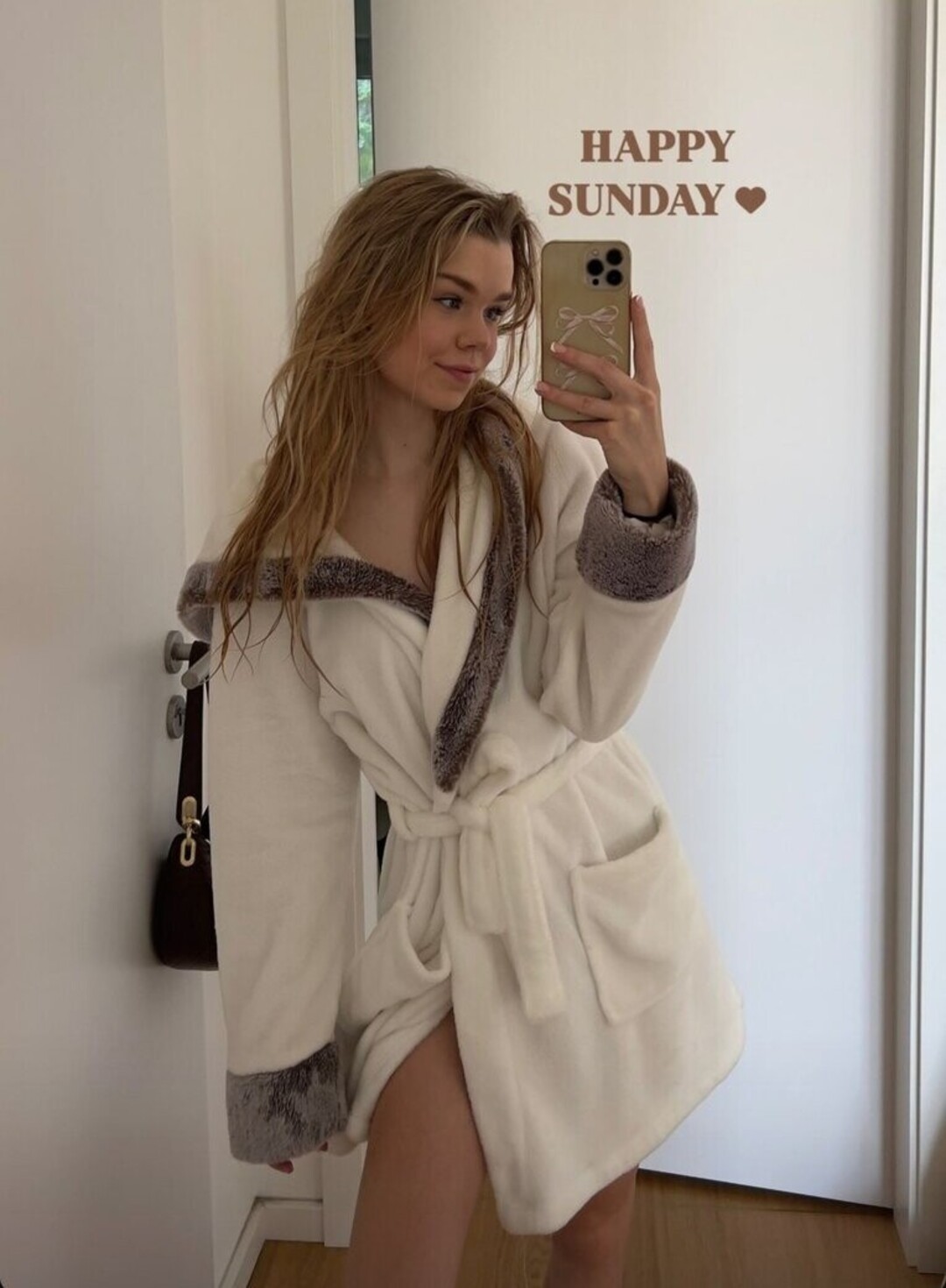 Photo nue de fuite OnlyFans de Lea Peach #1023