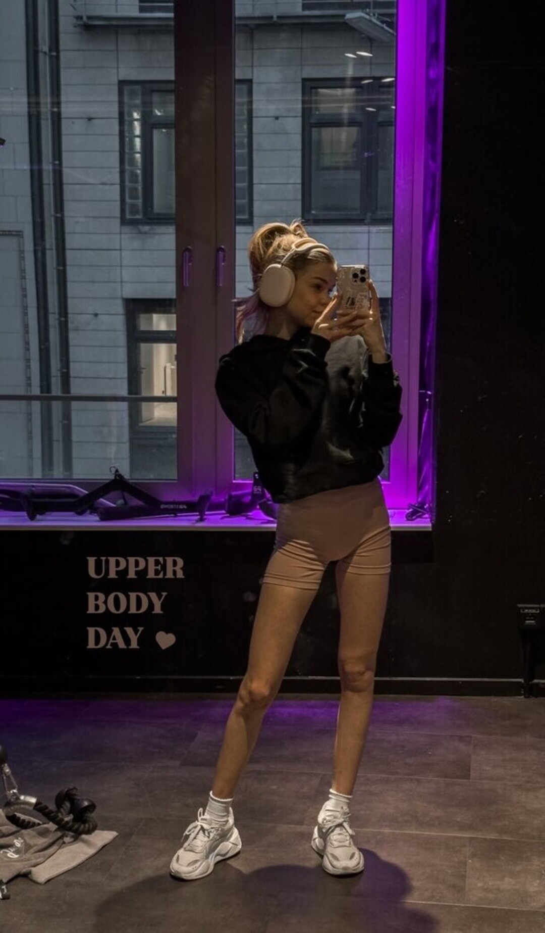 Photo nue de fuite OnlyFans de Lea Peach #1223