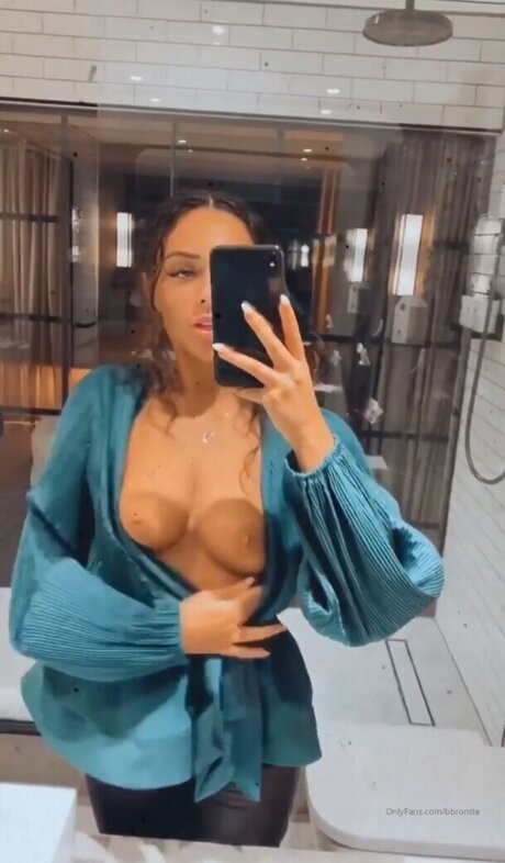 BRONTË B