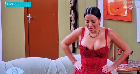 Photo nue de fuite OnlyFans de Leyla Lahouar