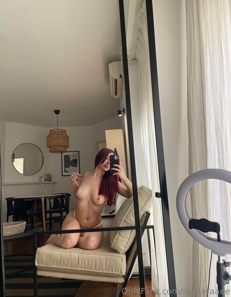 Photo nue de fuite OnlyFans de Mayaraaee